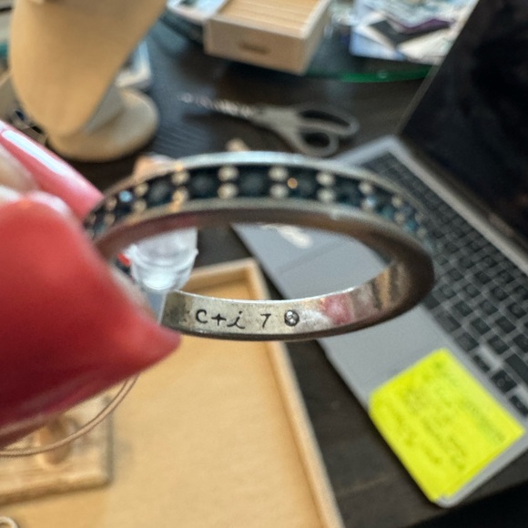 Sapphire stacking ring - Picture 2 of 5